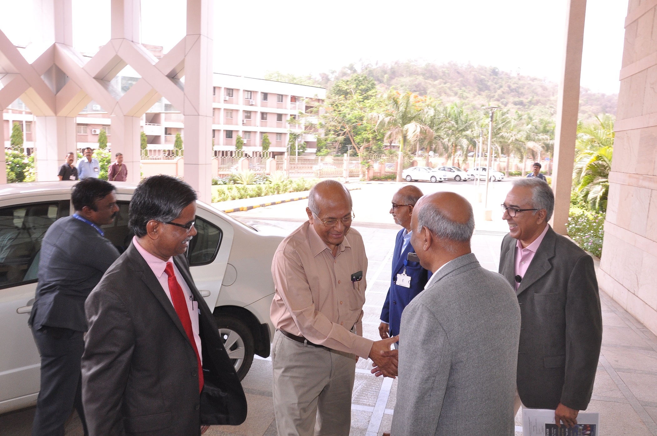 Theme meeting on Non-Nuclear Applications of Deuterium / Heavy Water on 30.04.2019 - Welcoming Dignitaries