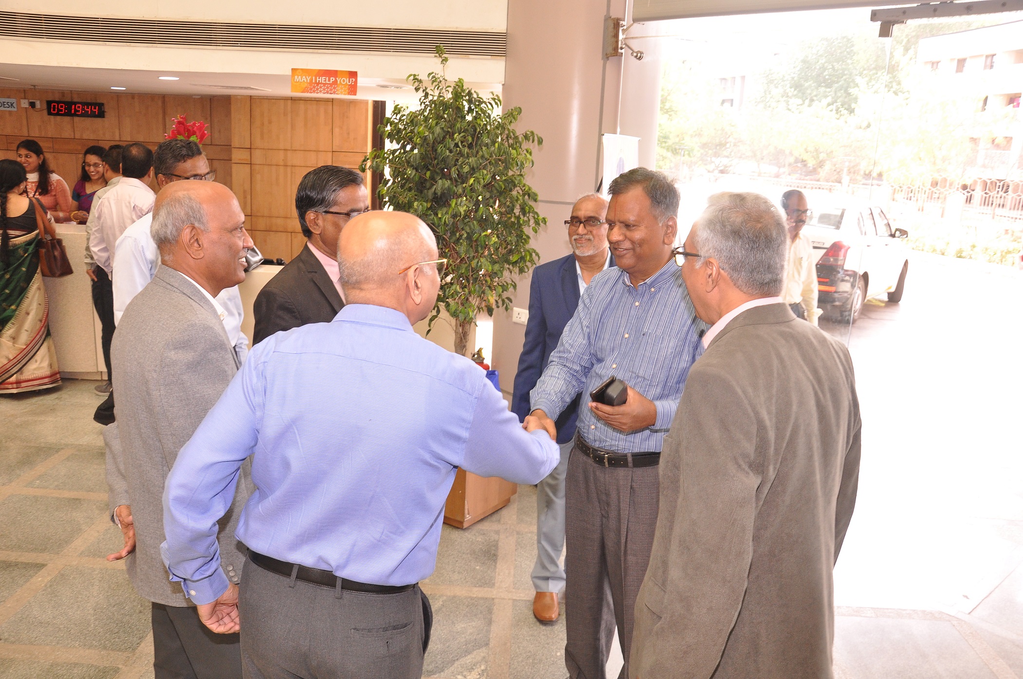 Theme meeting on Non-Nuclear Applications of Deuterium / Heavy Water on 30.04.2019 - Welcoming Dignitaries
