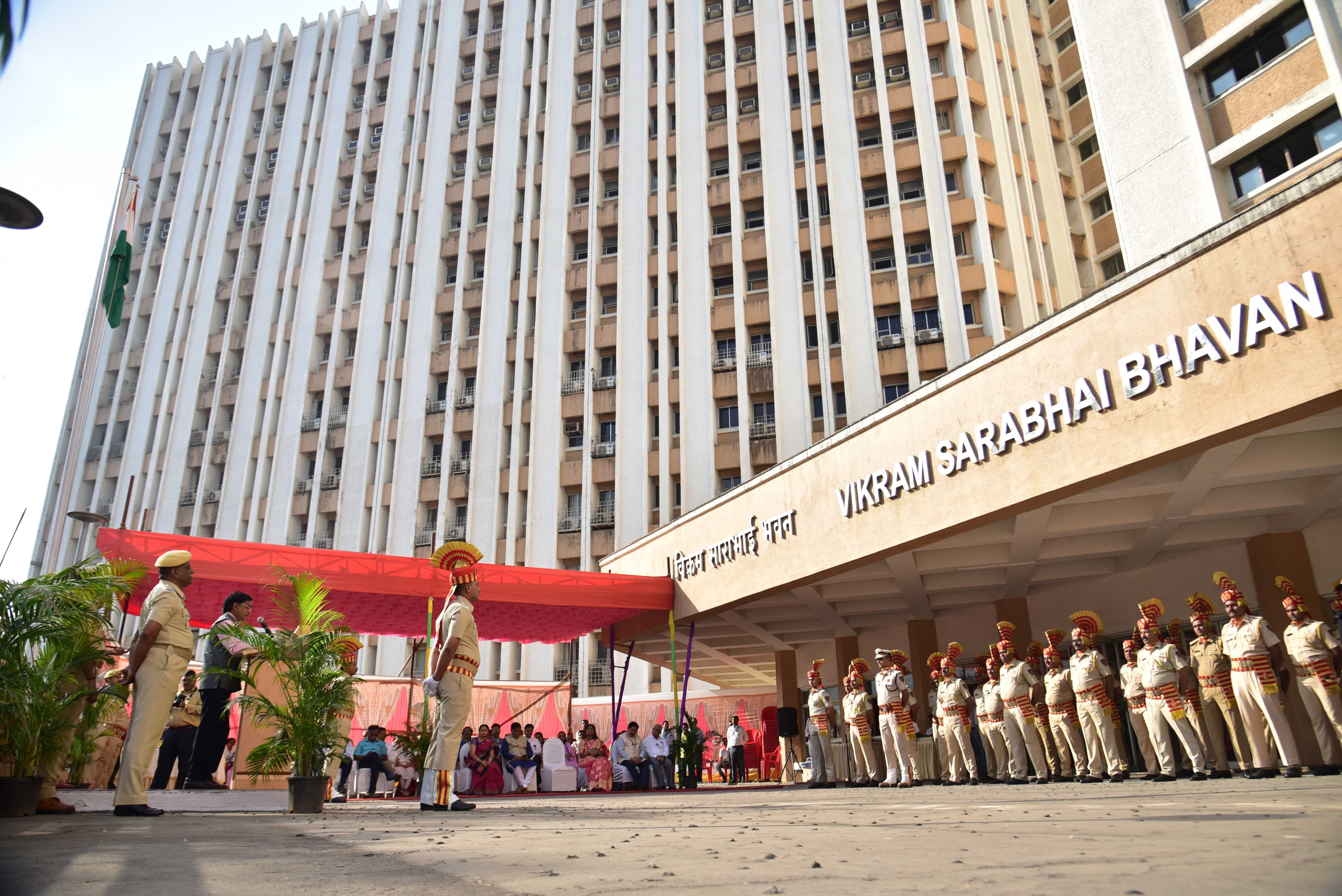 Shri S. Satyakumar, Chairman & Chief Executive, Heavy Water Board presided over the function of Republic Day-2024 as a Chief Guest held at Vikram Sarabhai Bhavan, Anushaktinagar, Mumbai - 400 094