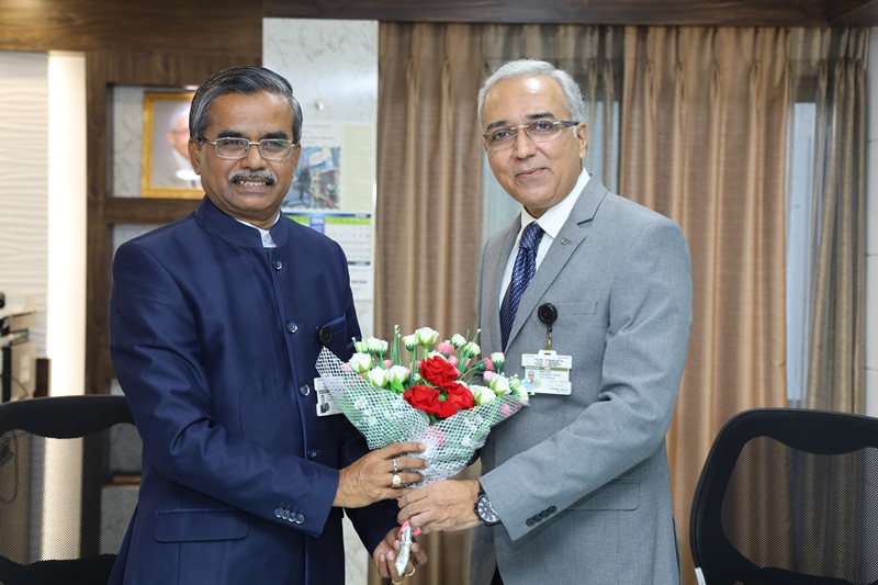 Farewell to Dr. U. Kamachi Mudali & taking over of charge as Chief Executive by Shri S.K. Nayak