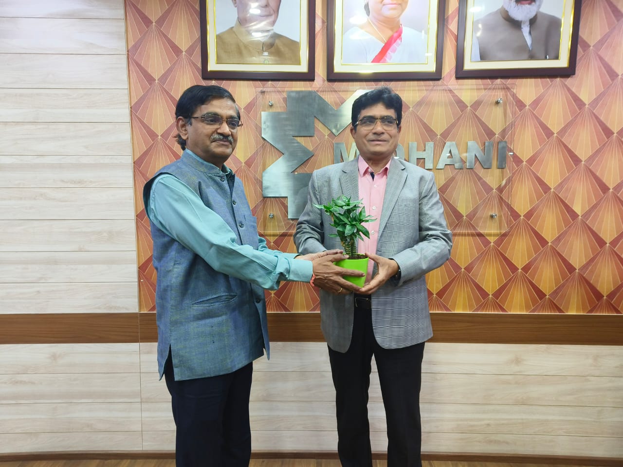 Meeting of Shri S. Satyakumar, Chief Executive; Shri Md. Yaseen, Director (Technical) and Shri Nilesh Veer, TO/F of Heavy Water Board with Dr. Sanjay Kumar Jha, CMD, MIDHANI at Hydrabad related to Cobalt Project