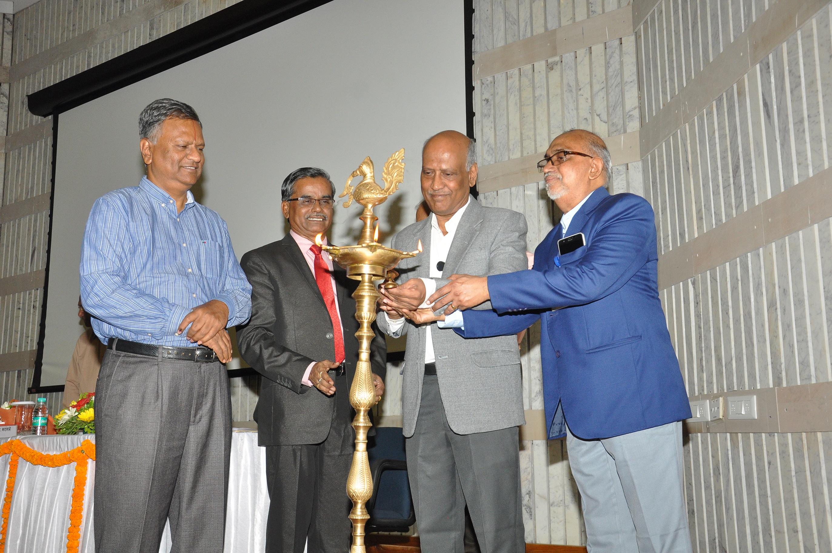 Theme meeting on Non-Nuclear Applications of Deuterium / Heavy Water on 30.04.2019 - Lighting of Lamp
