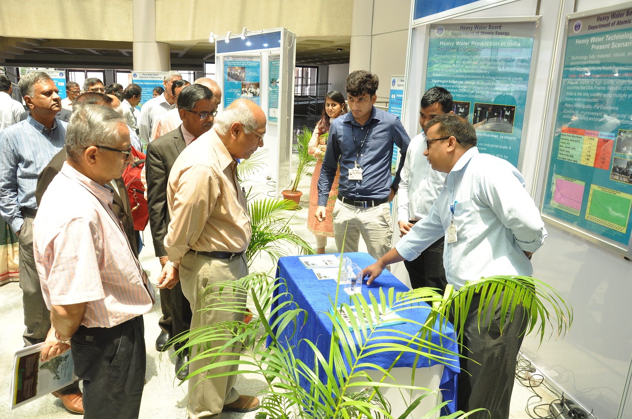 Theme meeting on Non-Nuclear Applications of Deuterium / Heavy Water on 30.04.2019 - Inaugration of Exhibition by Chief Guest Dr. S. Banerjee, Former Chairman, AEC and DAE Homi Bhabha Chair