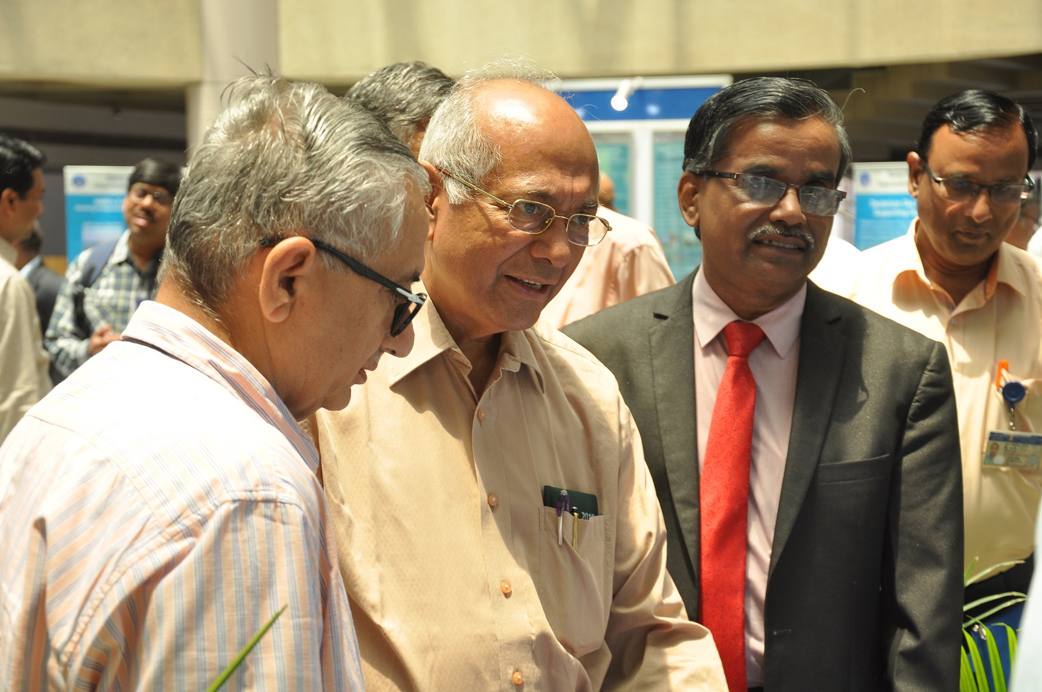 Theme meeting on Non-Nuclear Applications of Deuterium / Heavy Water on 30.04.2019 - Inaugration of Exhibition by Chief Guest Dr. S. Banerjee, Former Chairman, AEC and DAE Homi Bhabha Chair