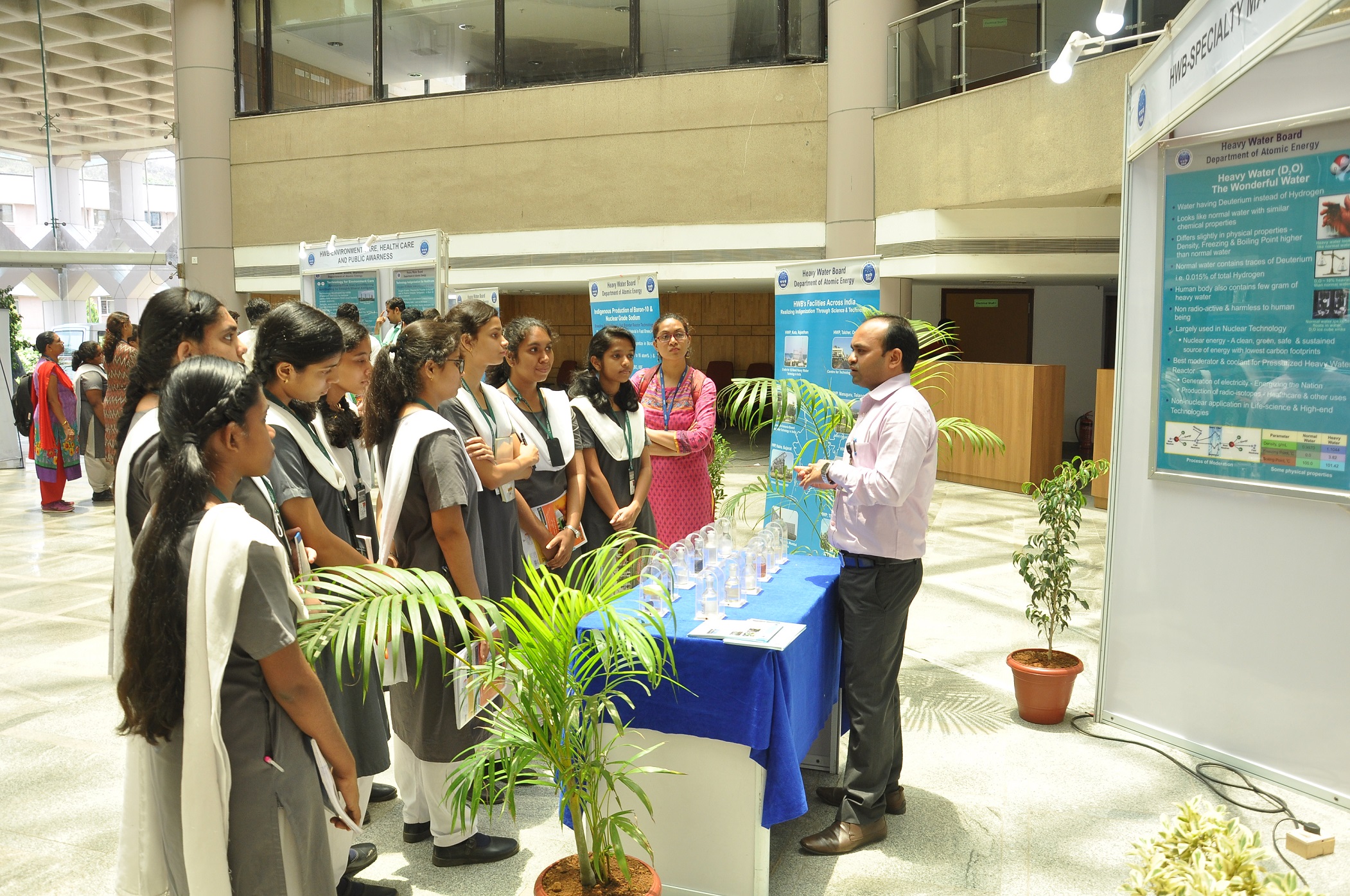 Heavy Water Projects Board - Golden Jubilee Celebration: 01.05.2019 - Exhibition visit by AECS Students