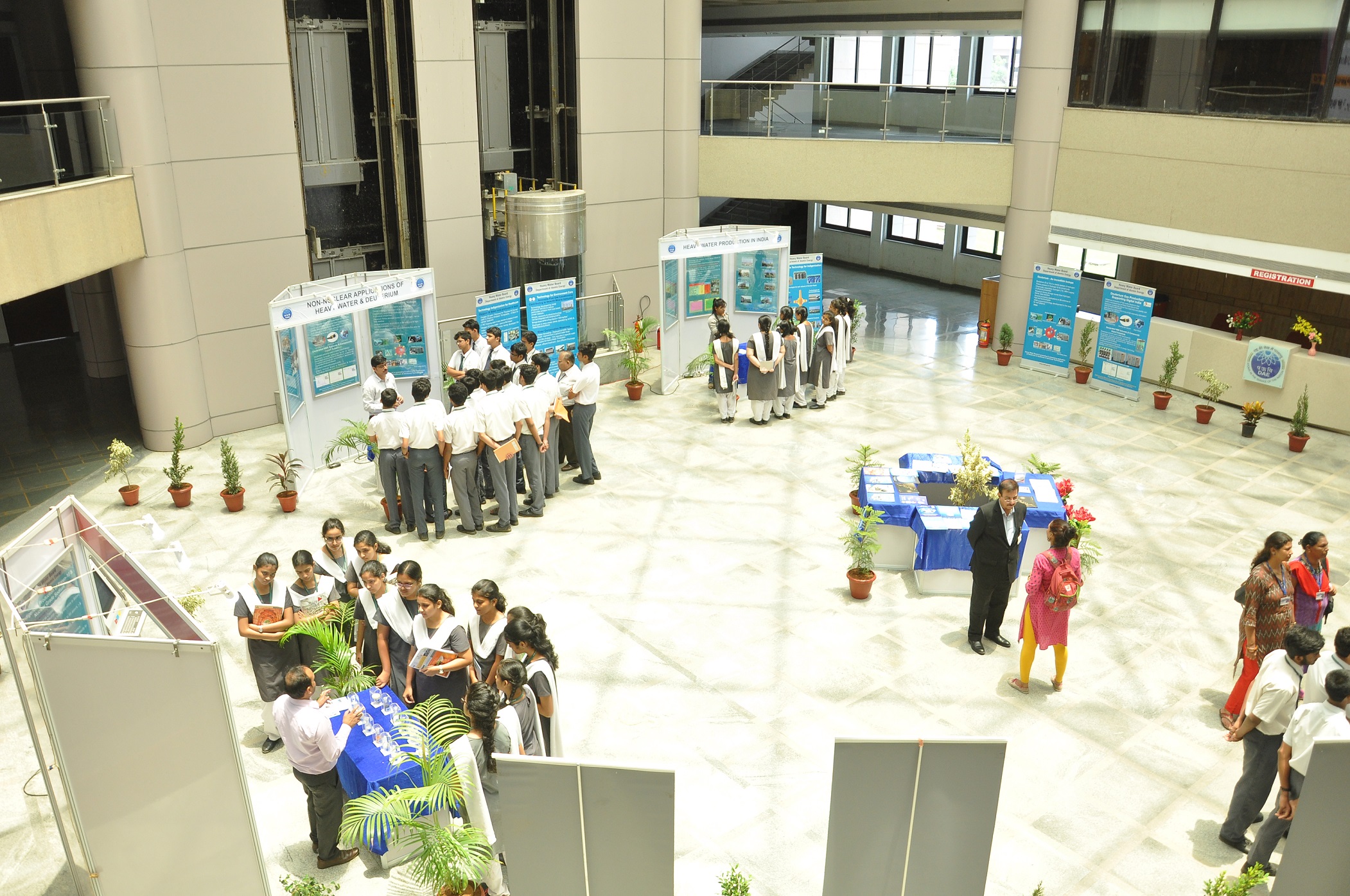 Heavy Water Projects Board - Golden Jubilee Celebration: 01.05.2019 - Exhibition visit by AECS Students