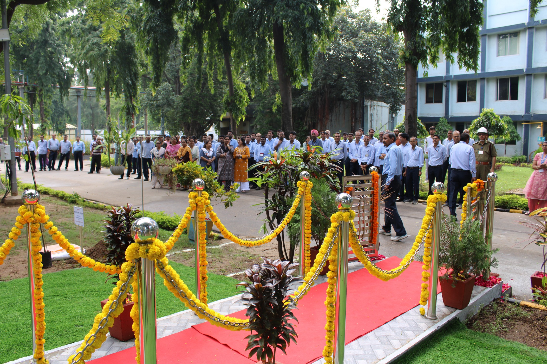 श्री के.एन. व्यास, डीएई-होमी भाभा चेयर प्रोफेसर, पूर्व अध्यक्ष, परमाणु ऊर्जा आयोग और सचिव, परमाणु ऊर्जा विभाग  द्वारा  दिनांक 18 अगस्त 2025 को मुख्य कार्यकारी , भारी पानी बोर्ड , मुंबई और महाप्रबंधक , भापाबोसु  (वडोदरा ) की गरिमामयी उपस्थिति में डॉ. होमी 