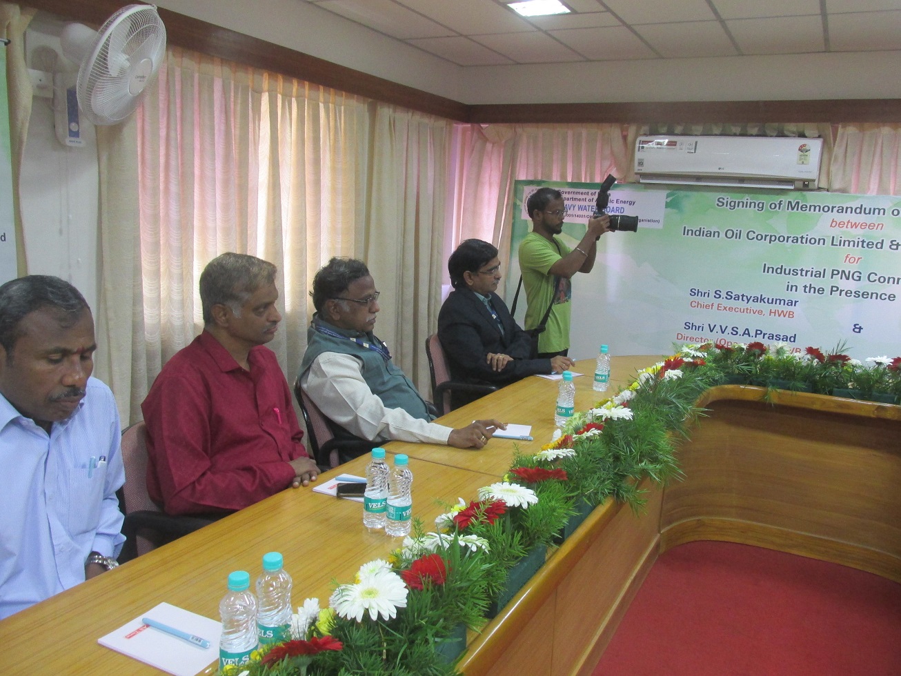Signing of Agreement with M/s IOCL for supply and transmission of Natural Gas to HWP, Tuticorin on 4th December 2023