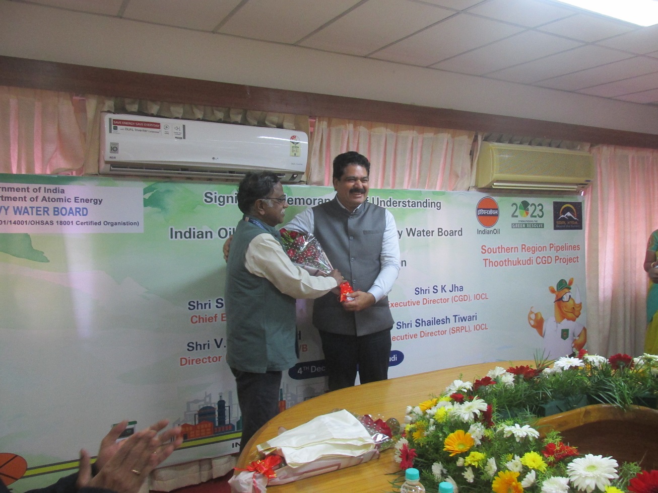 Signing of Agreement with M/s IOCL for supply and transmission of Natural Gas to HWP, Tuticorin on 4th December 2023