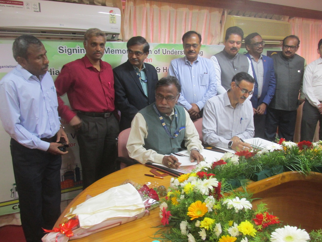 Signing of Agreement with M/s IOCL for supply and transmission of Natural Gas to HWP, Tuticorin on 4th December 2023