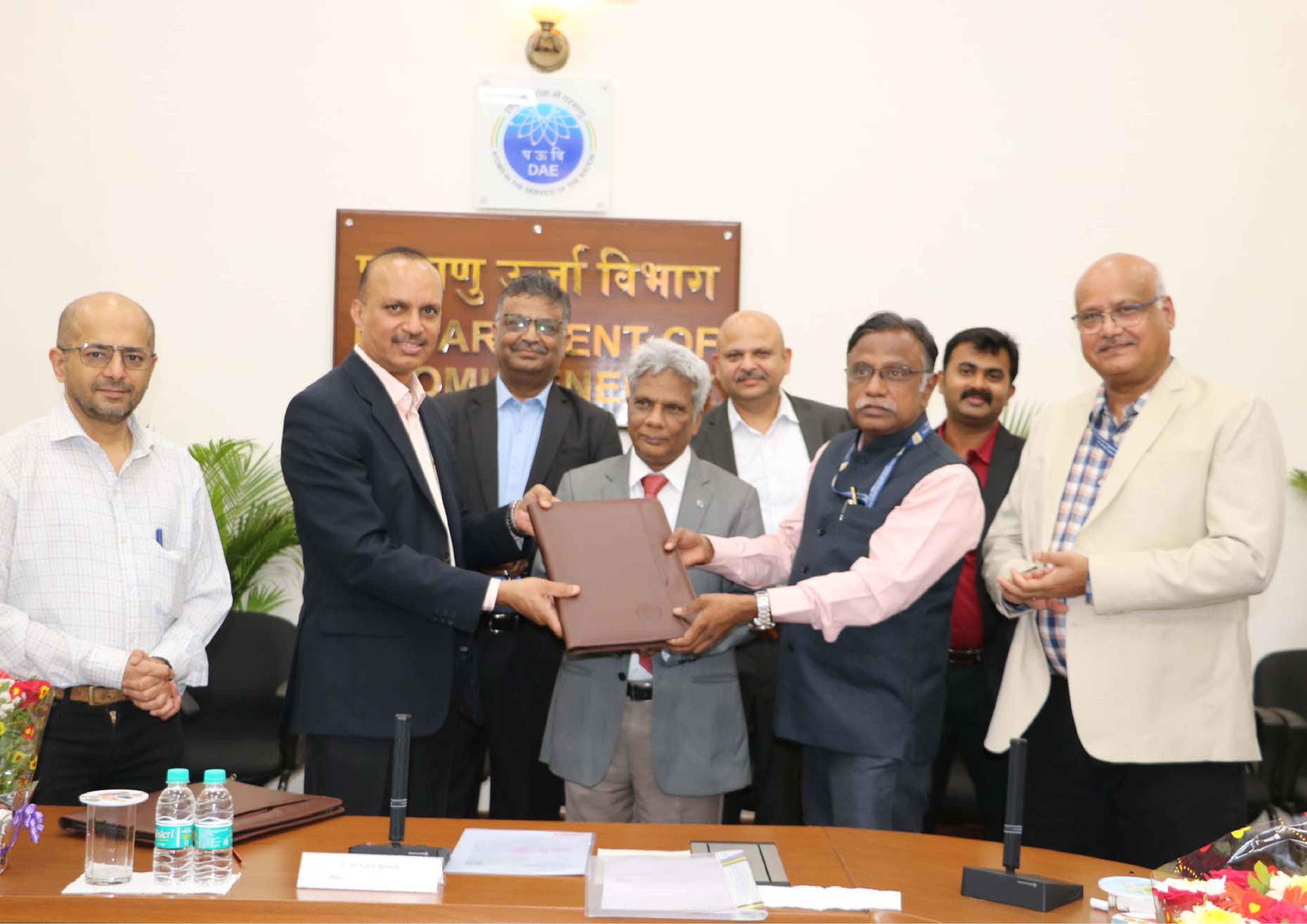 Agreement signing ceremony between Heavy Water Board, Mumbai and M/s Sigma Aldrich Chemicals Private Ltd., Bengaluru held on 18th May 2023 at DAE