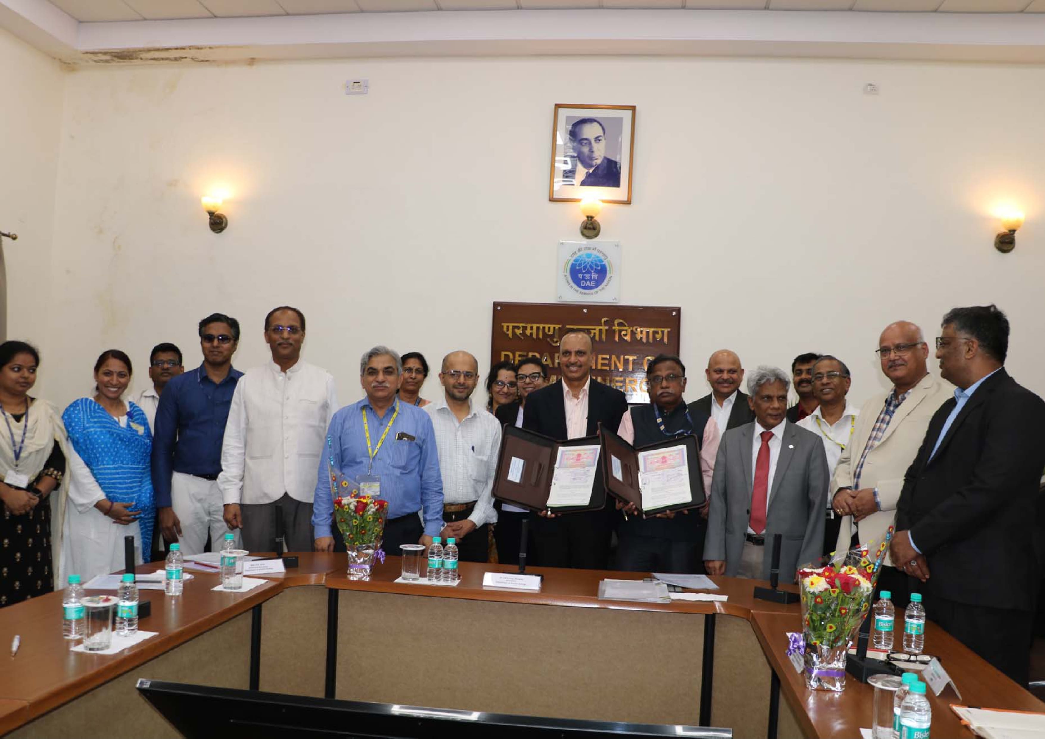 Agreement signing ceremony between Heavy Water Board, Mumbai and M/s Sigma Aldrich Chemicals Private Ltd., Bengaluru held on 18th May 2023 at DAE