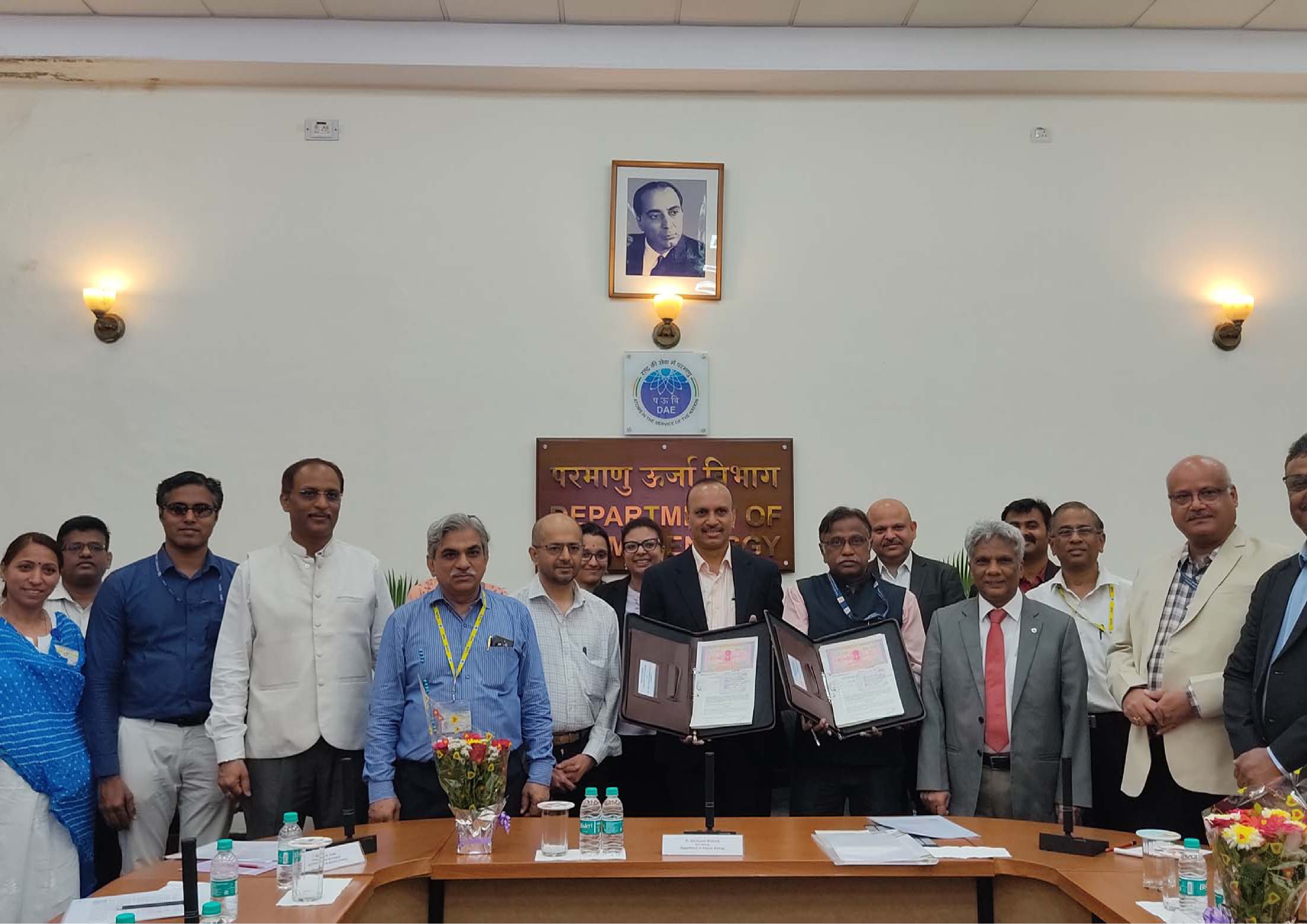 Agreement signing ceremony between Heavy Water Board, Mumbai and M/s Sigma Aldrich Chemicals Private Ltd., Bengaluru held on 18th May 2023 at DAE
